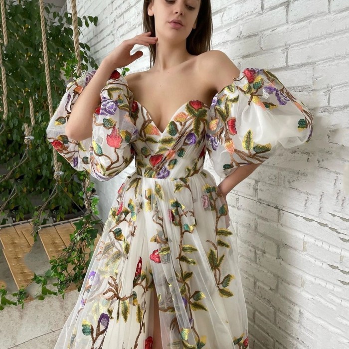 New Dress Bohemian Vintage Floral Resort Style Sexy Loose Long Dress
