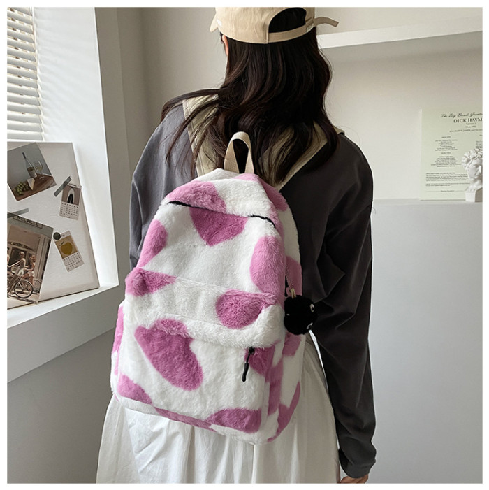 Simple and fashionable lightweight Mori plush shoulder bag