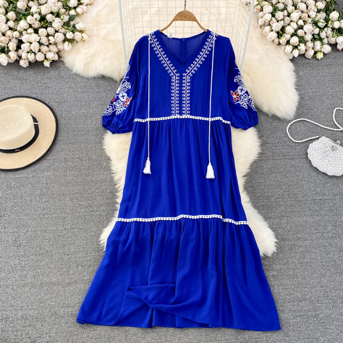 Retro Ethnic Wind V-neck Embroidered Dress Summer 2022 New Loose Temperament Bubble Sleeve Large Hem A-line Dress Maxi Dress