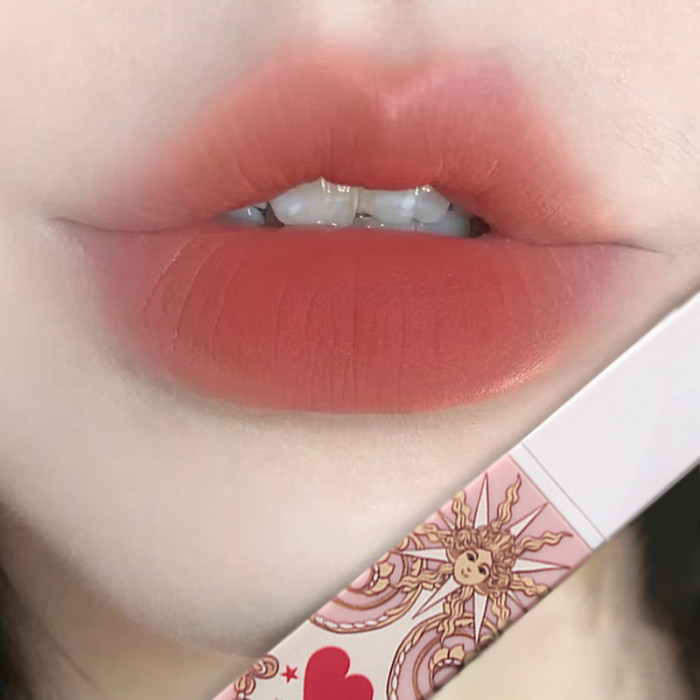 6 Colors Lipstick Lip Glaze Silky Velvet Lip Gloss Waterproof Lip Glaze Lip Stick Long Lasting Sexy Red Lip Tint Circus Makeup