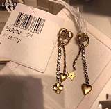 DIOR EARRINGS WITH GIFT BOX 101629