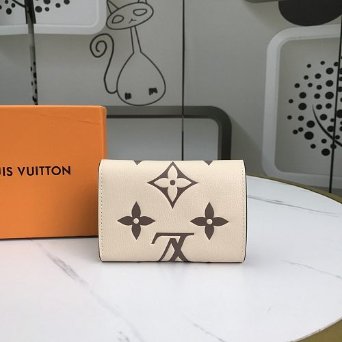 Louis Vuitton LV Victorine Wallet M80086 0909085