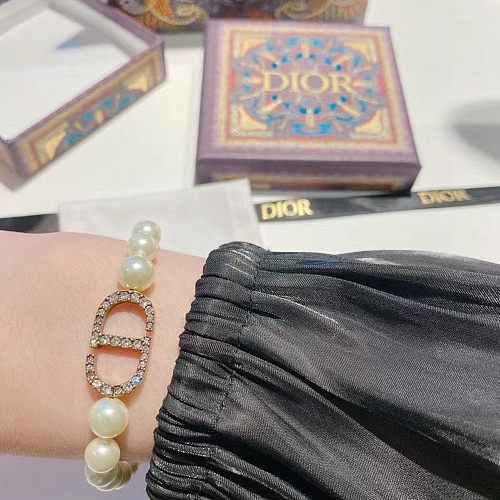 DIOR PEARL BRACELET  WITH GIFT BOX