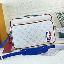 Louis Vuitton New NBA Joint Series Fashion Messenger Bags M85143 M85141