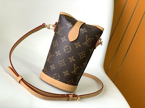 LV Handbag 1 color 131681100847