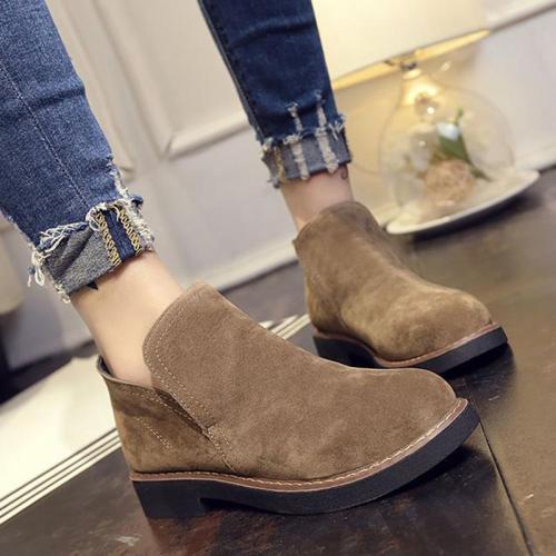 Round Toe Women Slip-On Suede Loafers