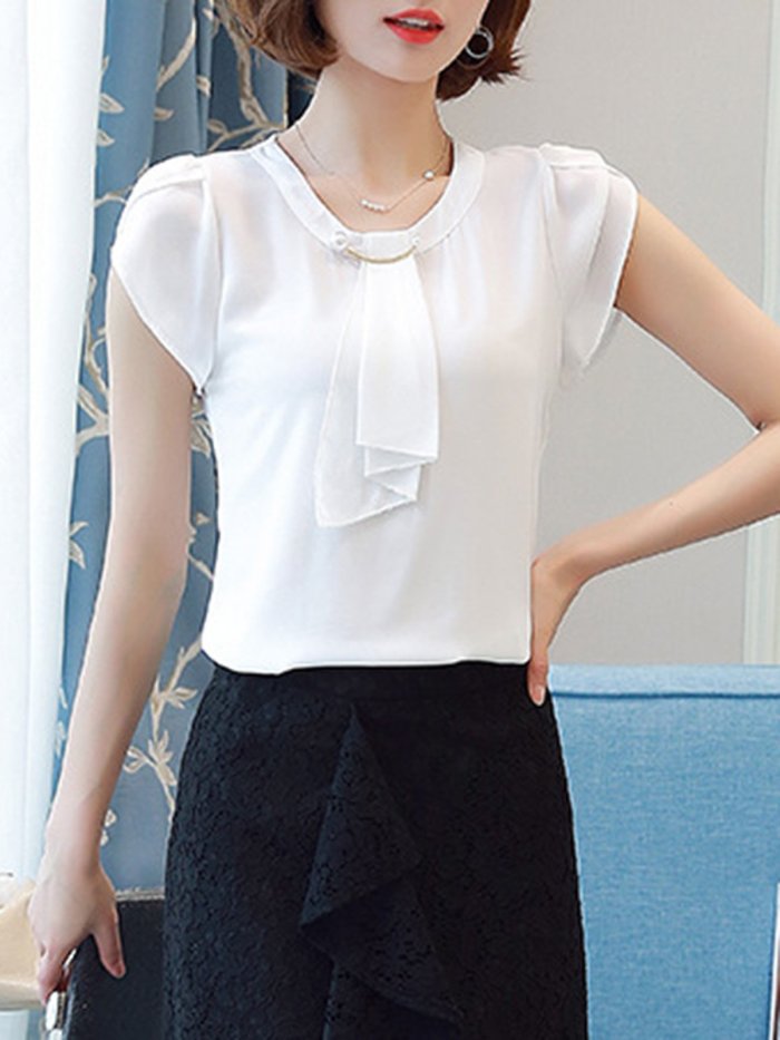 Solid Short Sleeve Beaded Tie-neck Plus Size Blouse