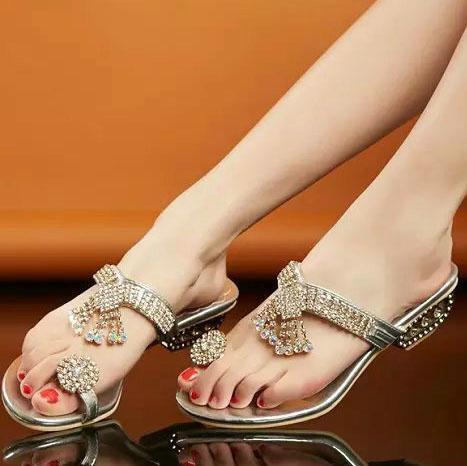 Low Heeled  PU  Casual Sandals