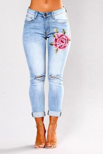 Blue Low Waist Ripped Embroidery Jeans