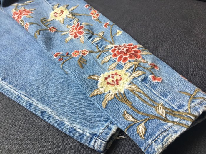 Flower Embroidery  High Waist Jeans Blue