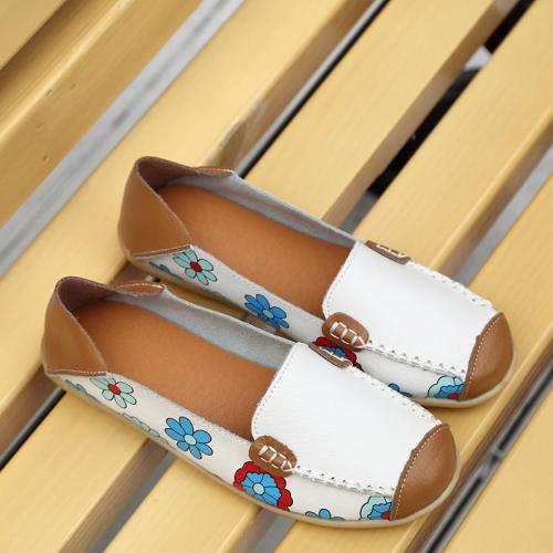 Large Size Floral Print Split Leather Casual Loafers