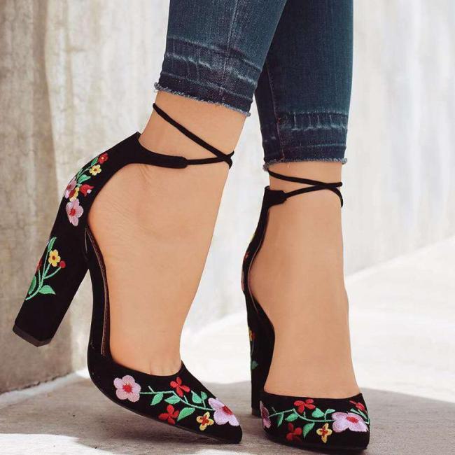 Female Scrub Embroidery Front Tie Thick Heel Pointed Toe Pumps