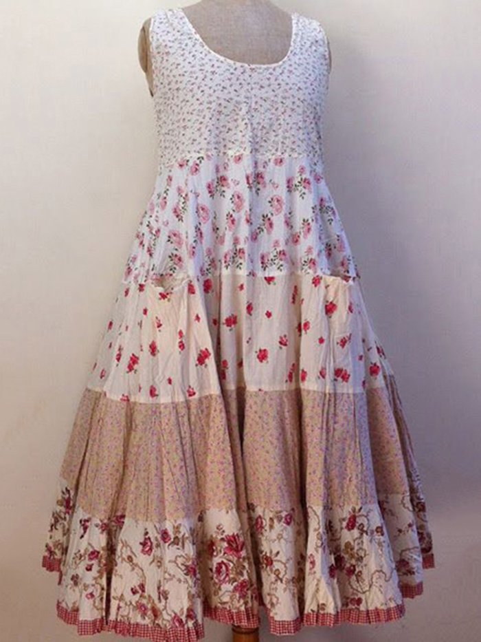 Vintage small floral mosaic dress