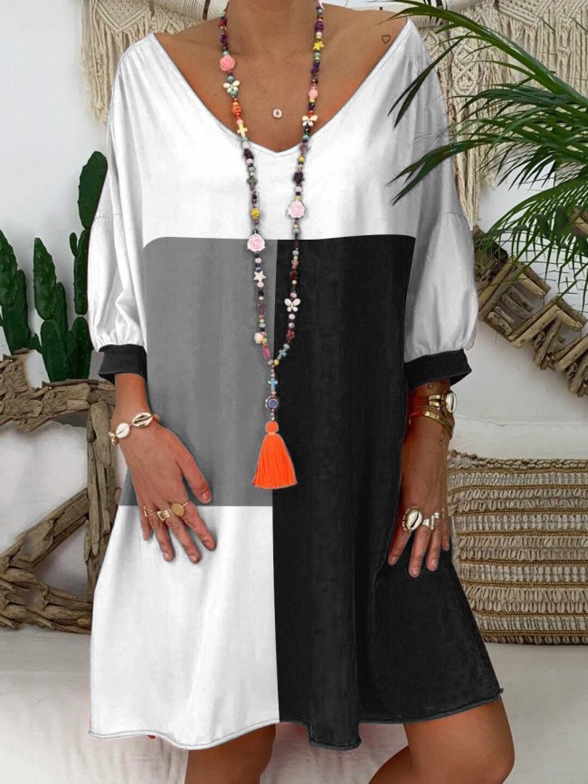 White-Black V Neck Half Sleeve A-Line Dresses