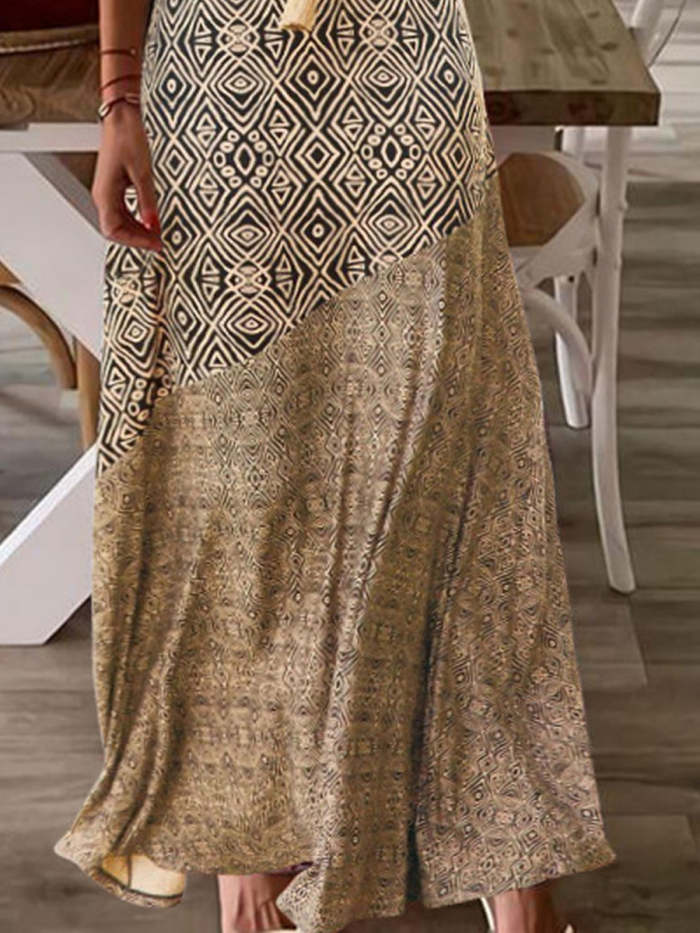 V-neck Retro Geometric Print Loose Short Sleevee Maxi Dress