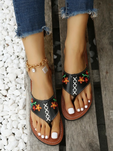 Colorful Small Flower Embroidered Boho Casual Flip-Flops