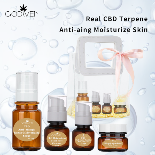 Factory Custom Cbd Terpene Whitening Lightening Brightening Women Turmeric Face Care Set Private Label