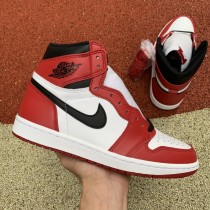 Air Jordan 1 Retro High OG Chicago