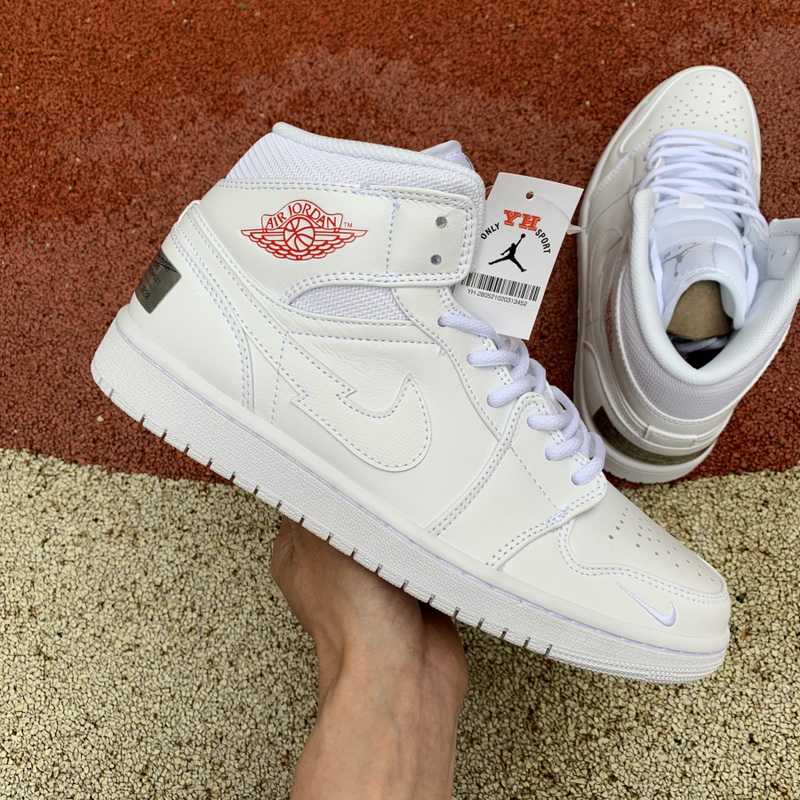 Authentic Jordan 1 Mid Shoes015