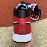 Authentic Jordan 1 Mid Shoes010
