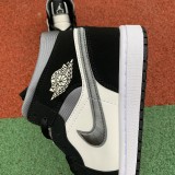 Authentic Jordan 1 Mid Shoes014