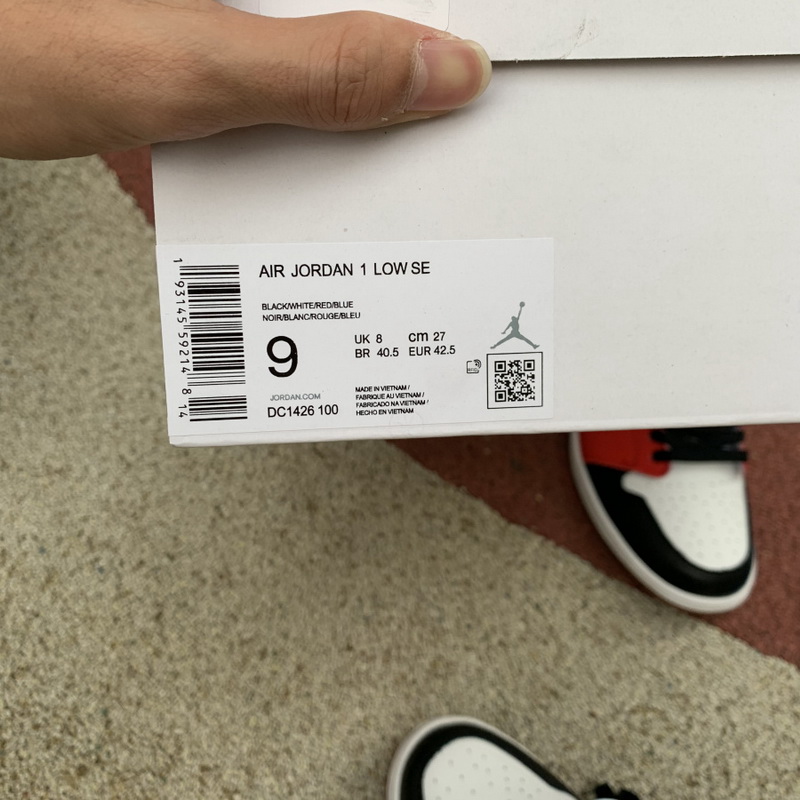 Authentic Jordan 1 Mid Shoes051