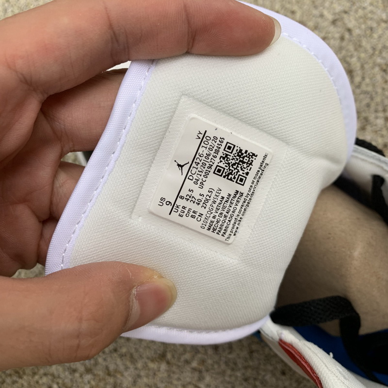 Authentic Jordan 1 Mid Shoes051