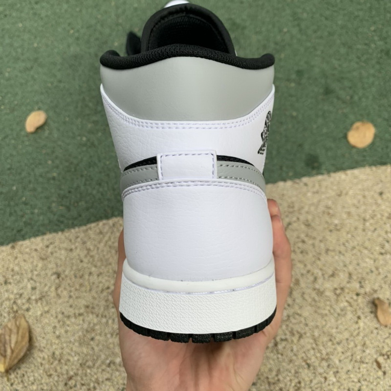 Authentic Jordan 1 Mid Shoes042