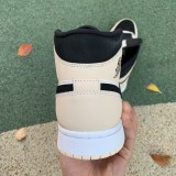 Authentic Jordan 1 Mid Shoes041
