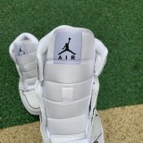 Authentic Jordan 1 Mid Shoes060