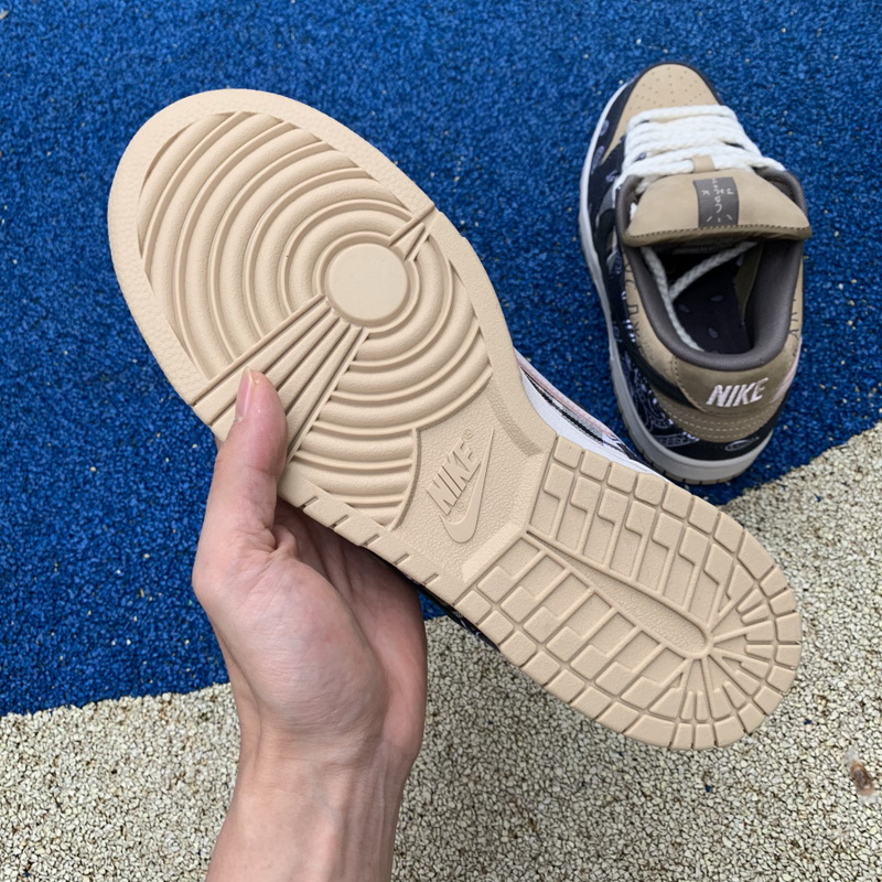 Authentic Travis Scott x Nike Dunk SB