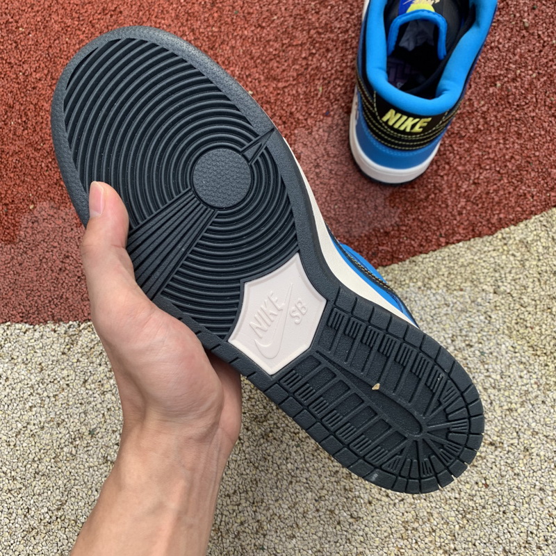 Authentic Instant Skateboards x Nike SB Dunk Low GS