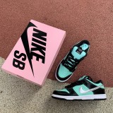 Nike SB Dunk Low Diamond Tiffany