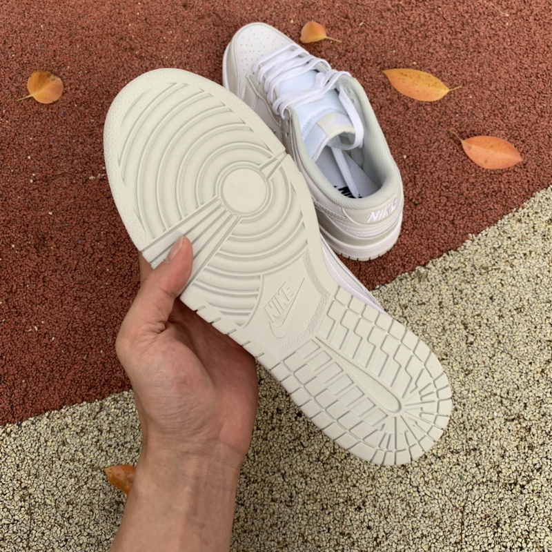 Nike Dunk Low Photon Dust