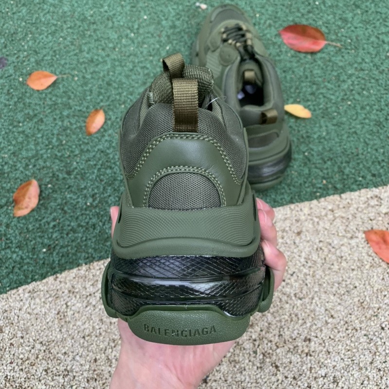 US 255.00 Balenciaga Triple S Shoes www.omgow.ru