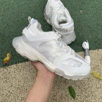 Balenciaga Track 3.0 shoes 