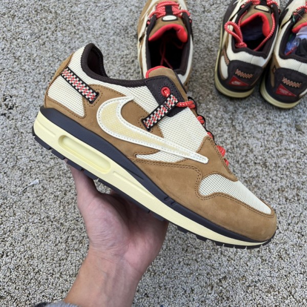 Travis Scott x Air Max 1 