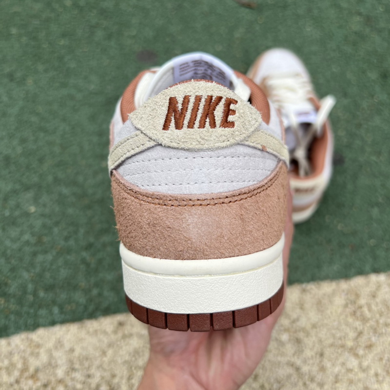 Nike Dunk Low Medium Curry