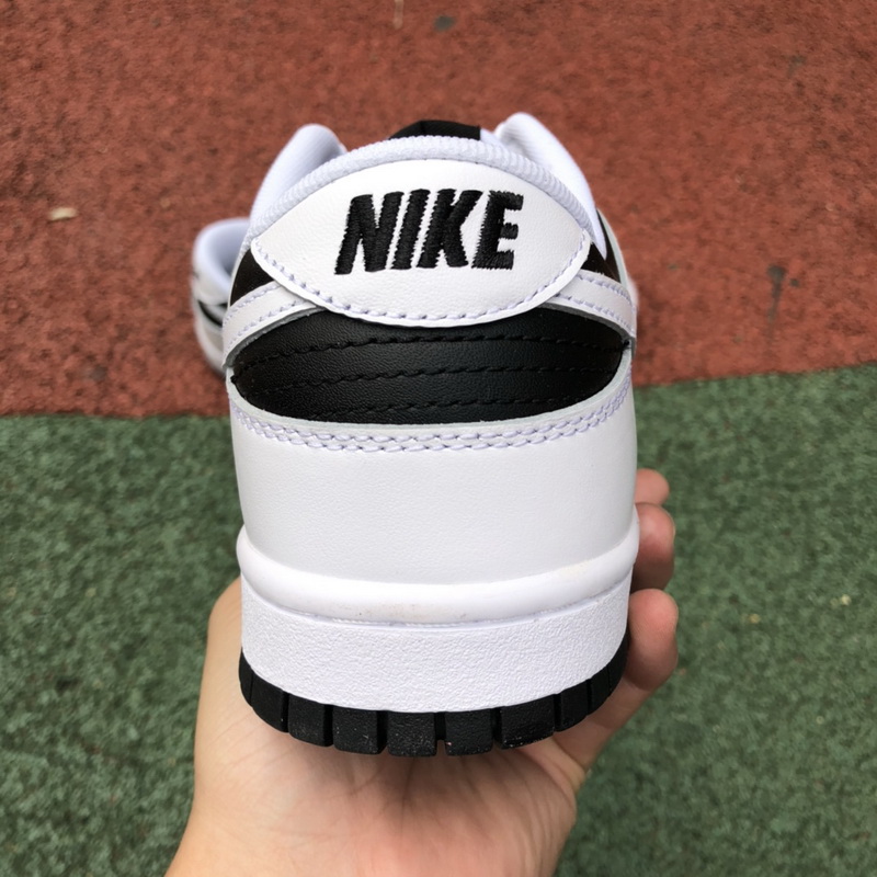 Nike SB Dunk Low Shoes