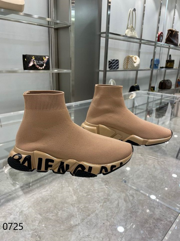 Ba*len*cia*ga speed trainer shoes