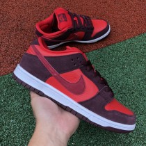 Nike SB Dunk Low Cherry