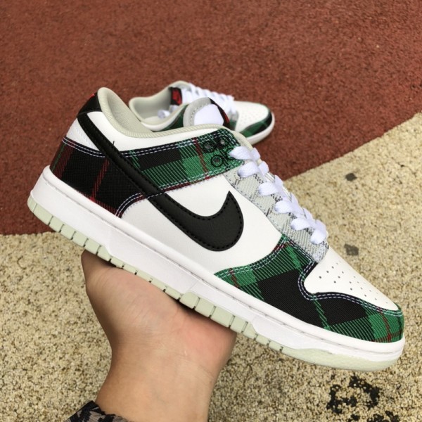 Nike Dunk Low Tartan Plaid