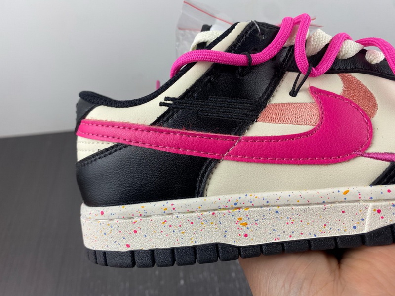 Nike Dunk SB Low Multi