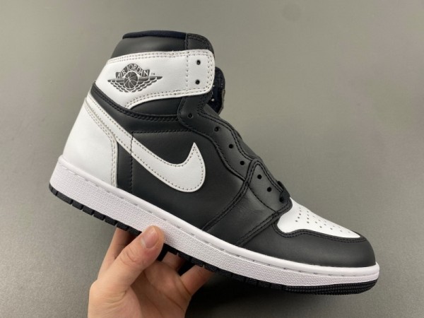 Jordan 1 Retro High OG Black White