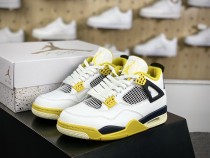 Jordan 4 Retro Vivid Sulfur 
