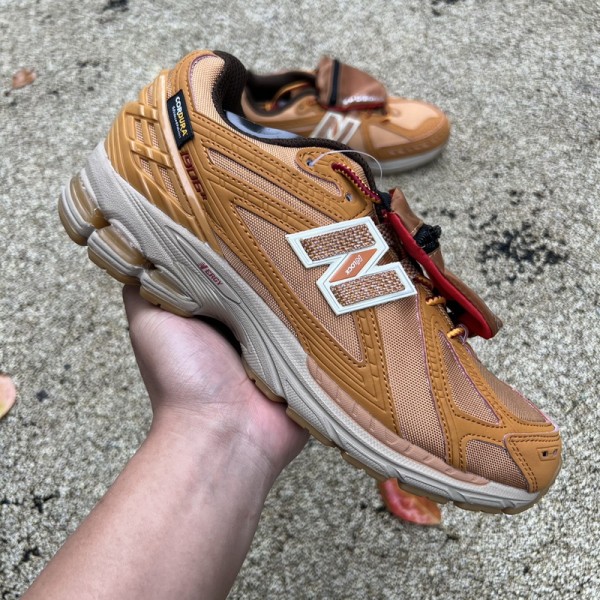 New Balance 1906R Cordura Pocket Wheat