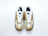 Nike Zoom Vomero 5 Metallic Gold