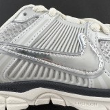  Nike Zoom Vomero 5 Photon Dust Metallic Silver 