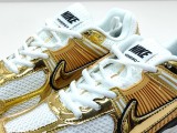 Nike Zoom Vomero 5 Metallic Gold