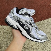 New Balance 860v2 Black White Silver